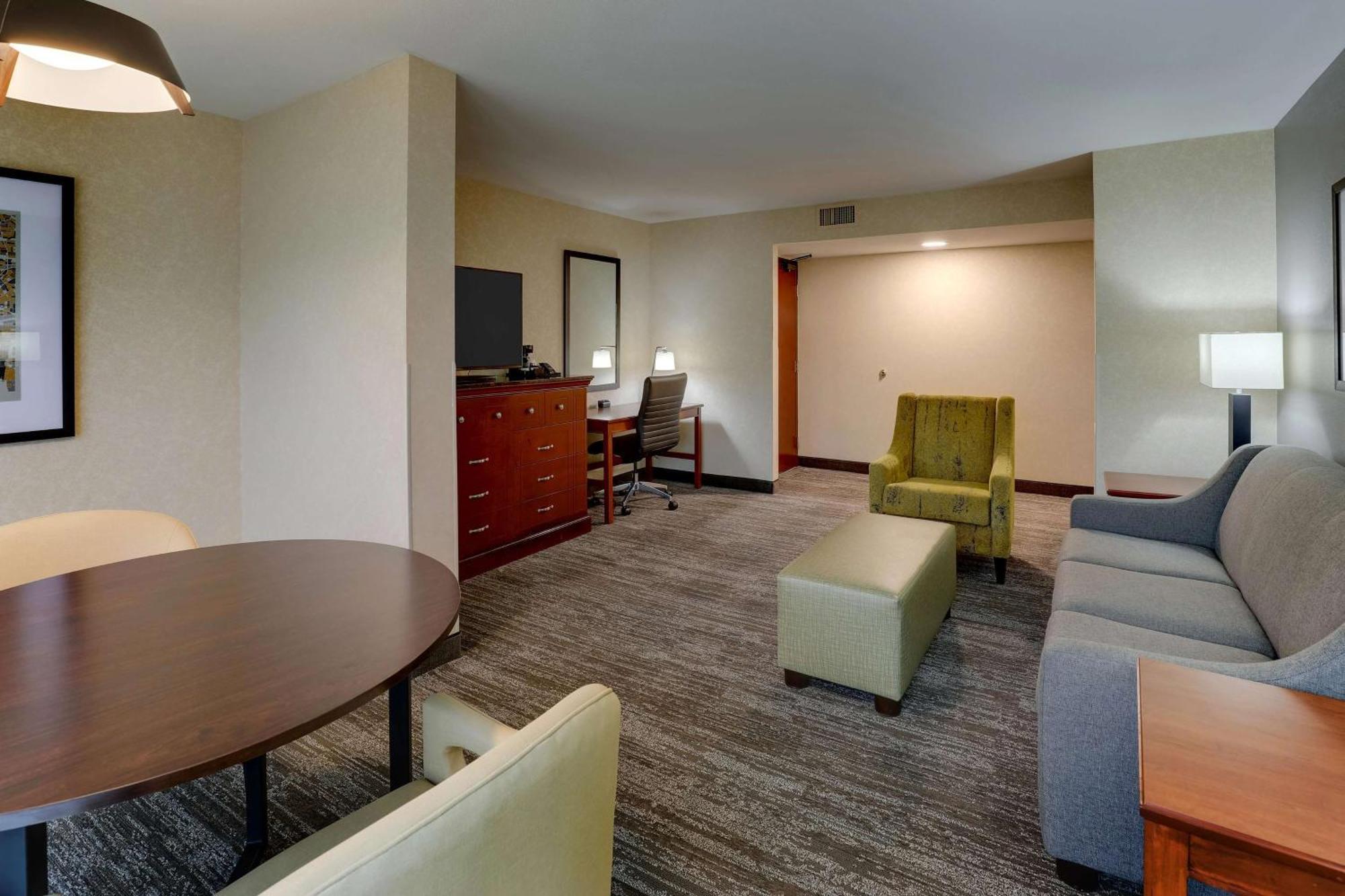 Drury Inn&Suites Atlanta Marietta Esterno foto