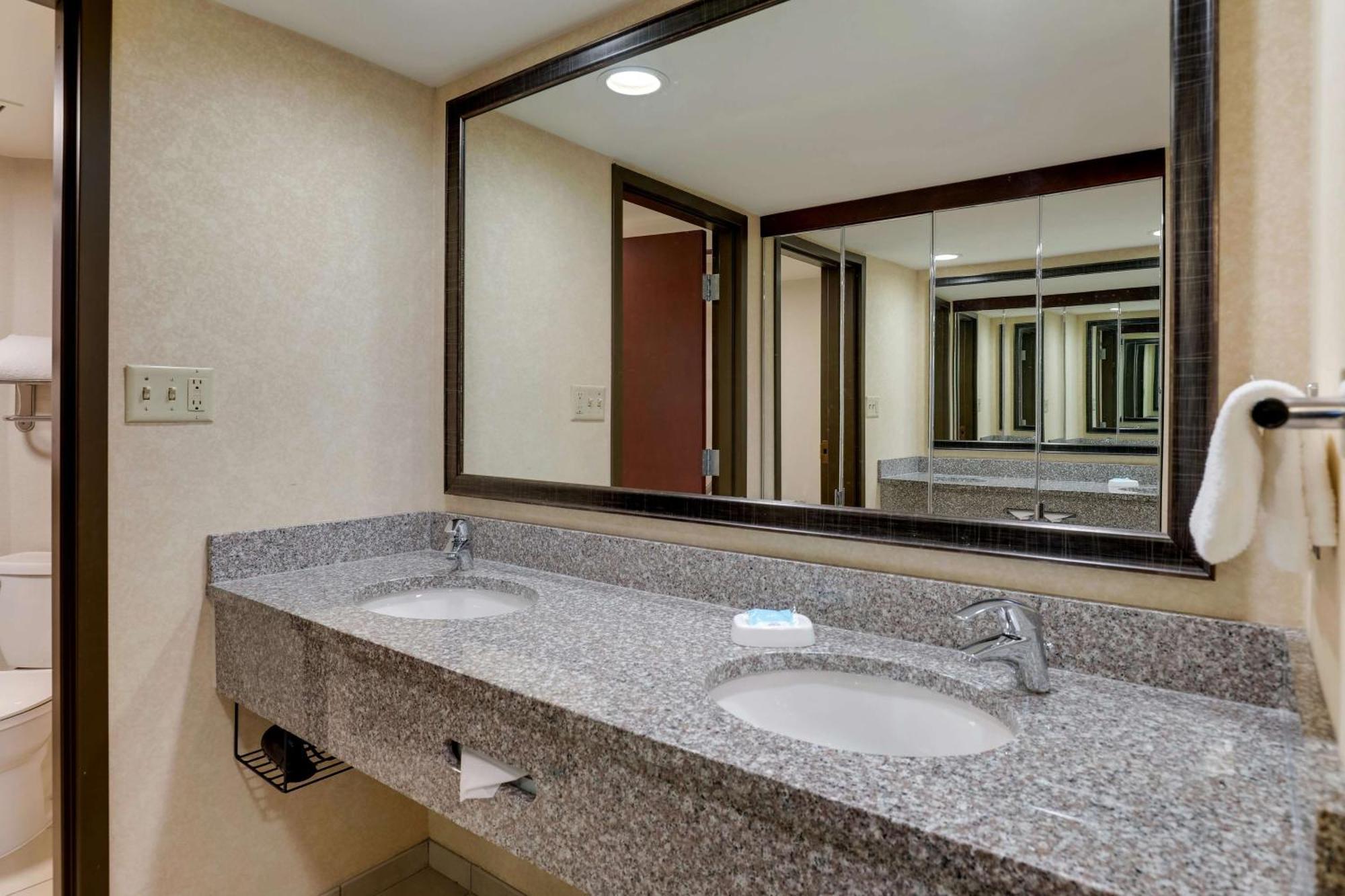 Drury Inn&Suites Atlanta Marietta Esterno foto